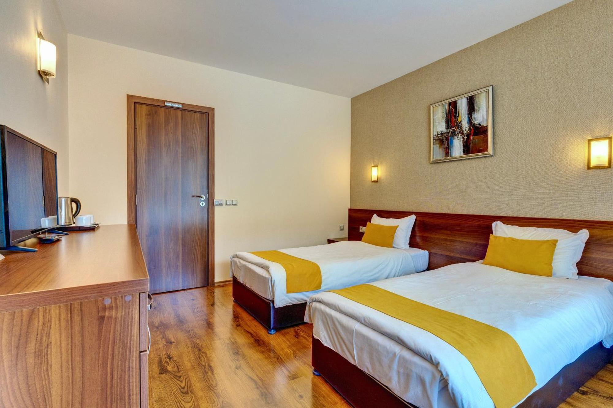Oak Residence Hotel & Relax Smolyan Exterior photo