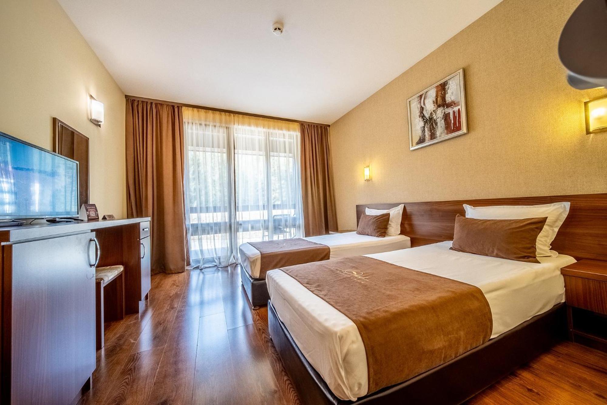 Oak Residence Hotel & Relax Smolyan Exterior photo